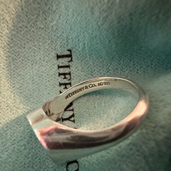 Tiffancy & Co Heart Signet Ring - Picture 3 of 5